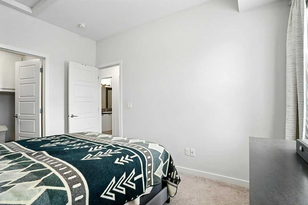 









115


Sagewood

Drive Southwest, 123,
Airdrie,




AB
T4B 4V5

