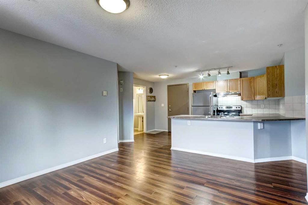 









186


Kananaskis Way

, 213,
Canmore,




AB
T1W 0A2

