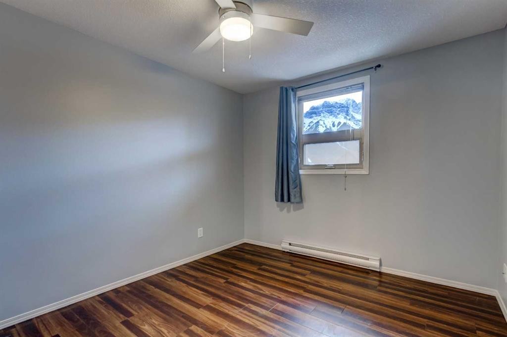 









186


Kananaskis Way

, 213,
Canmore,




AB
T1W 0A2

