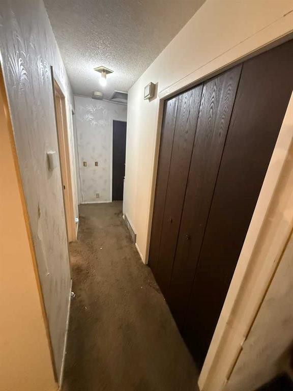 









24


Bermuda

Road Northwest,
Calgary,




AB
T3K 1G6

