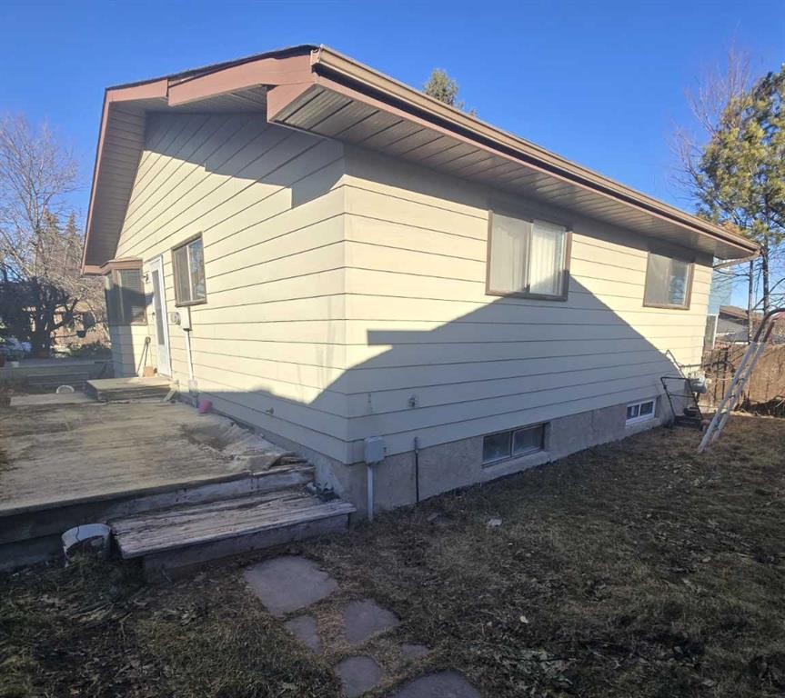 









24


Bermuda

Road Northwest,
Calgary,




AB
T3K 1G6


