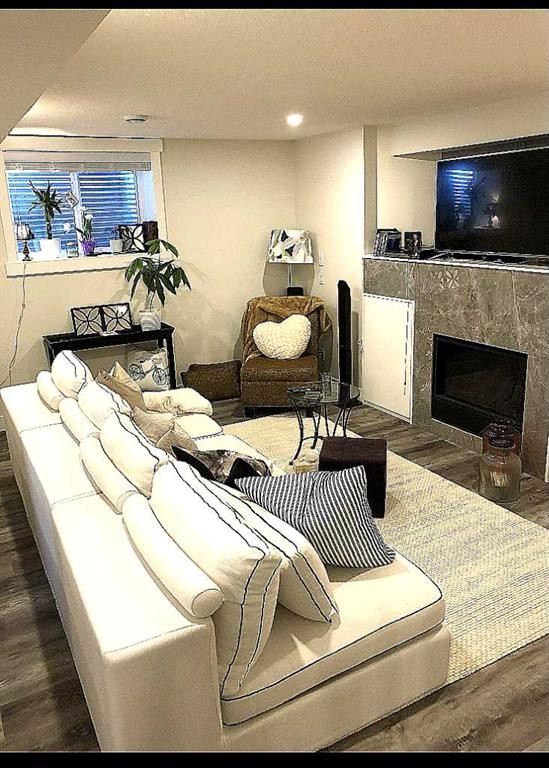 









9927


Scurfield

Drive Northwest,
Calgary,




AB
T3L1V9

