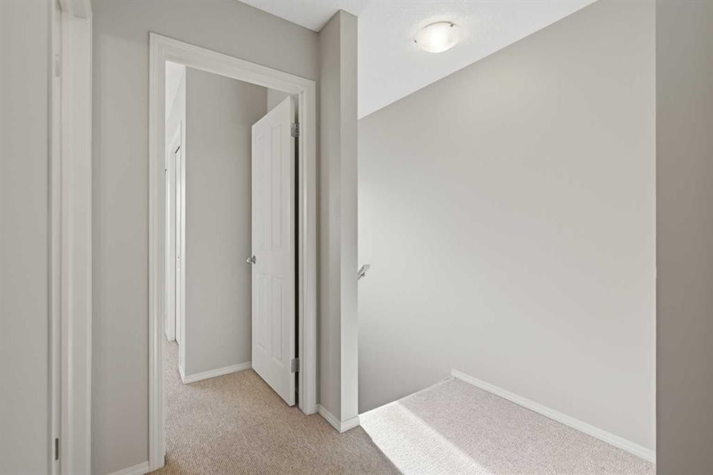 









105


Drake Landing

Common, 93,
Okotoks,




AB
T1S 0C9

