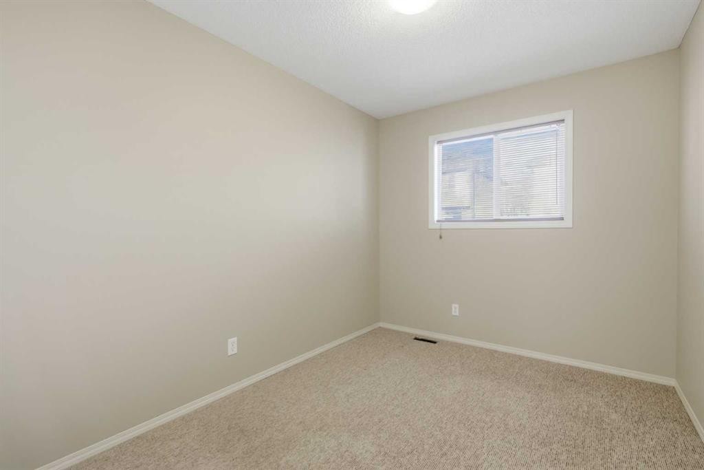 









105


Drake Landing

Common, 93,
Okotoks,




AB
T1S 0C9

