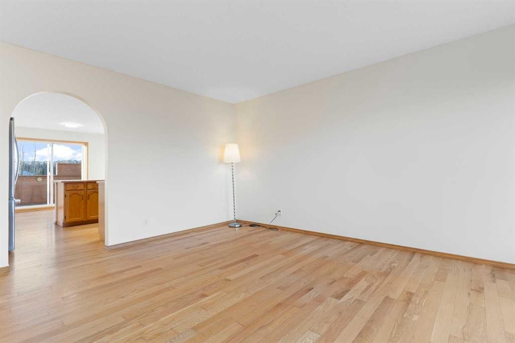 









165


Quigley

Drive,
Cochrane,




AB
T4C 1R4

