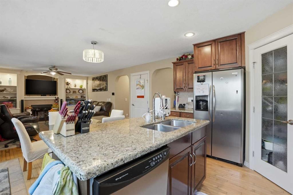 









197


West Creek

Boulevard,
Chestermere,




AB
T1X 1S8

