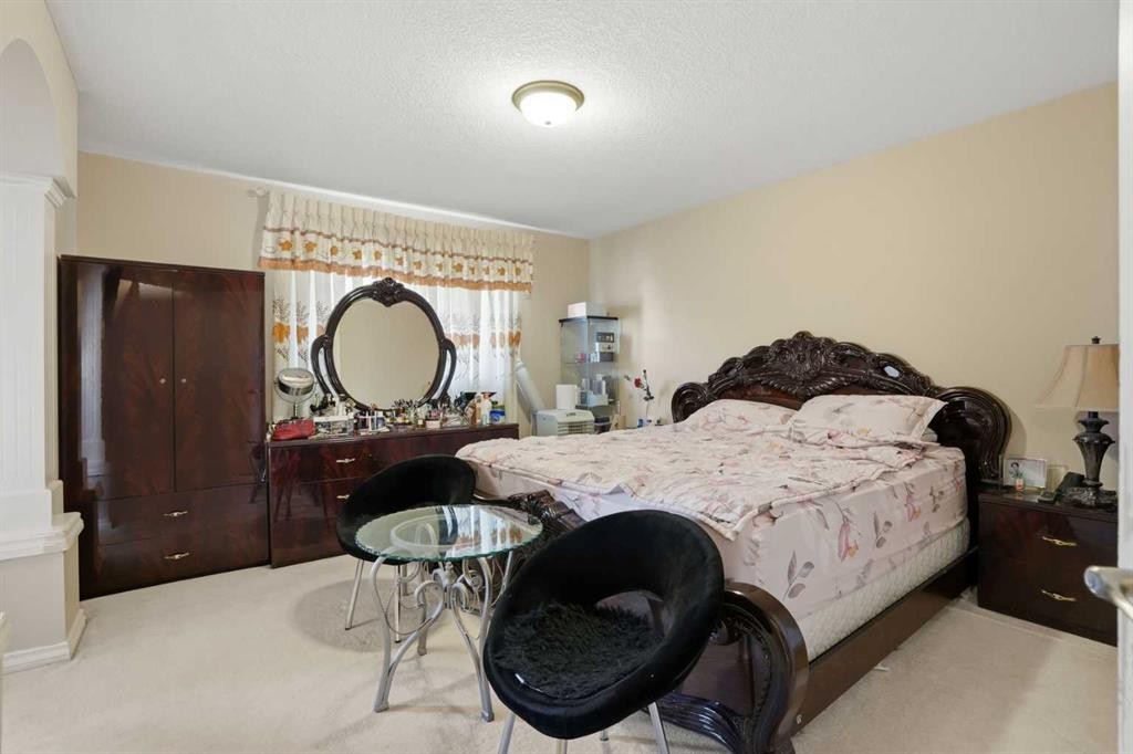 









197


West Creek

Boulevard,
Chestermere,




AB
T1X 1S8

