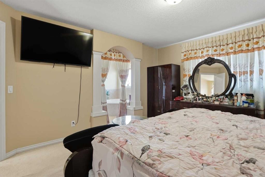 









197


West Creek

Boulevard,
Chestermere,




AB
T1X 1S8

