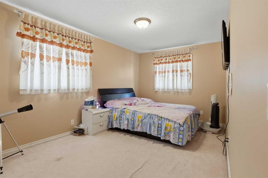 









197


West Creek

Boulevard,
Chestermere,




AB
T1X 1S8


