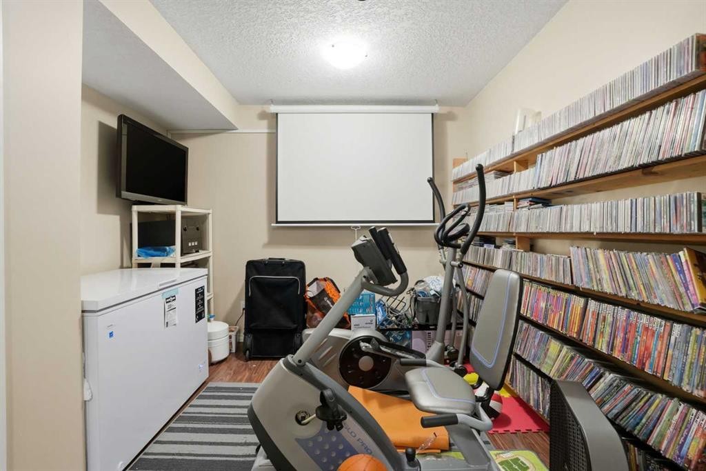 









197


West Creek

Boulevard,
Chestermere,




AB
T1X 1S8

