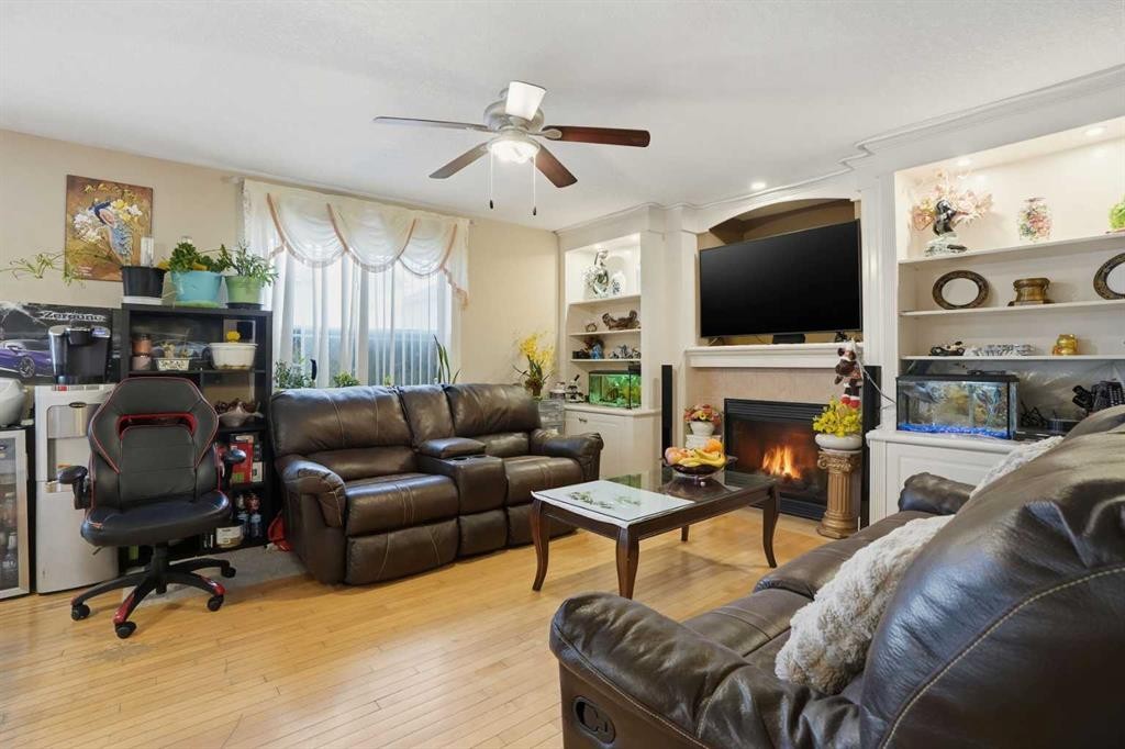 









197


West Creek

Boulevard,
Chestermere,




AB
T1X 1S8


