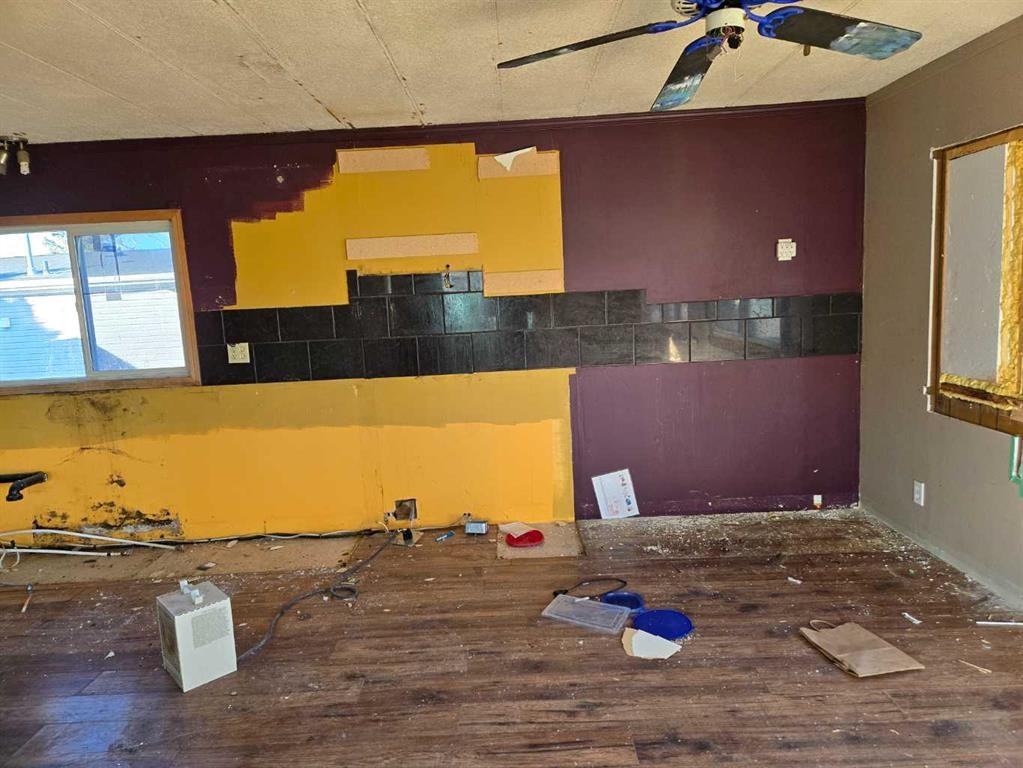 









223


Polar

Avenue Northeast,
High River,




AB
T1V 1J5

