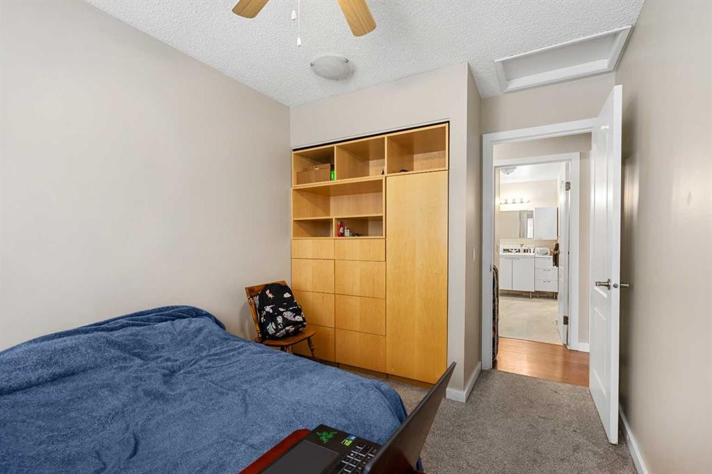 









2520


Palliser

Drive Southwest, 901,
Calgary,




AB
T2V 4S9


