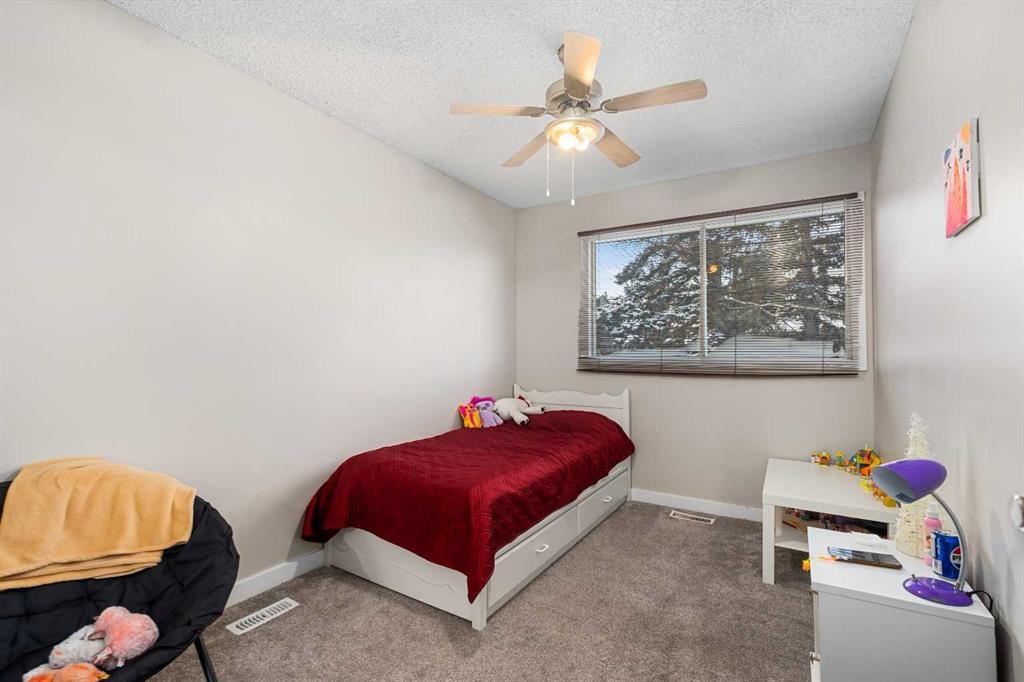 









2520


Palliser

Drive Southwest, 901,
Calgary,




AB
T2V 4S9

