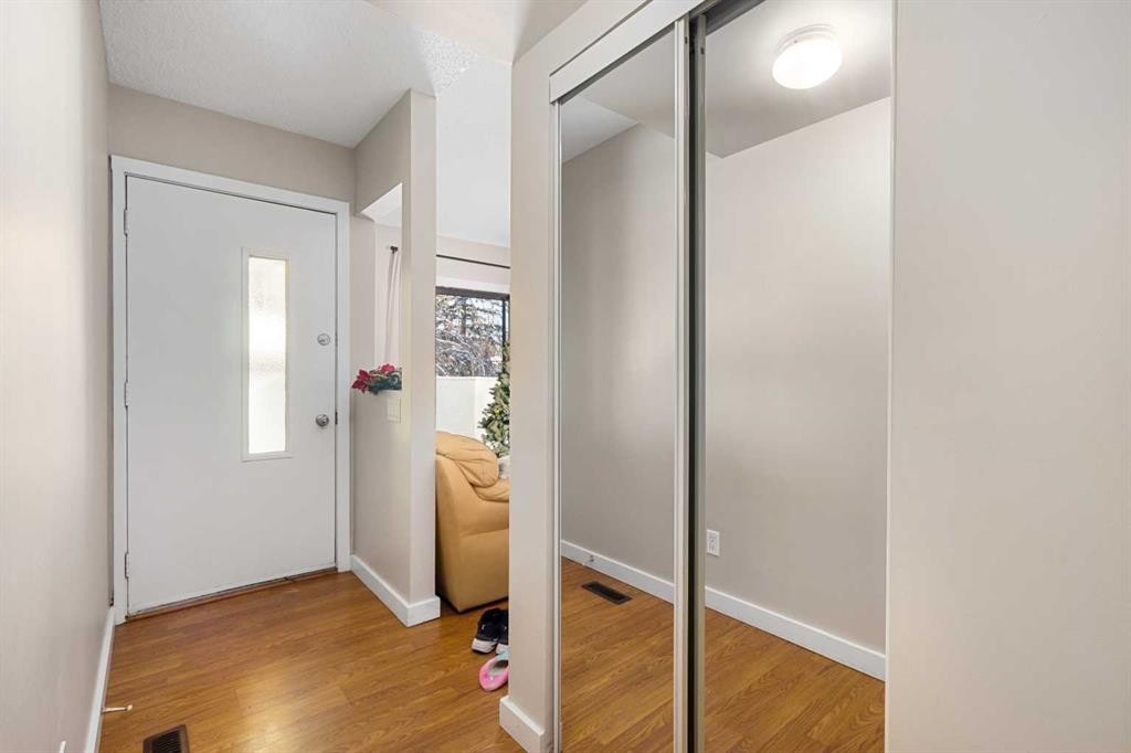 









2520


Palliser

Drive Southwest, 901,
Calgary,




AB
T2V 4S9

