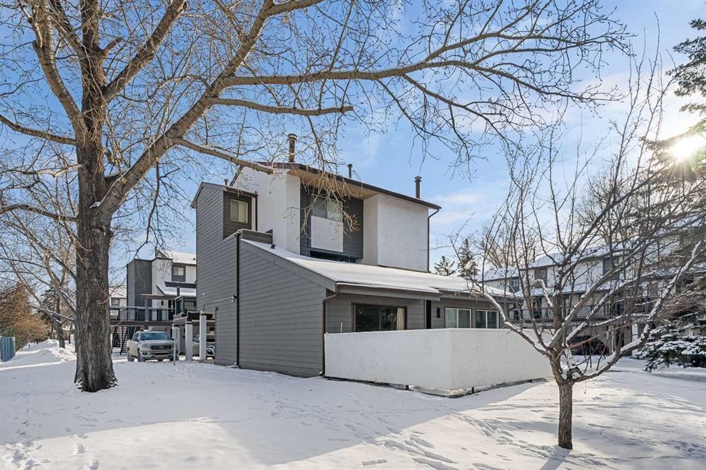 









2520


Palliser

Drive Southwest, 901,
Calgary,




AB
T2V 4S9

