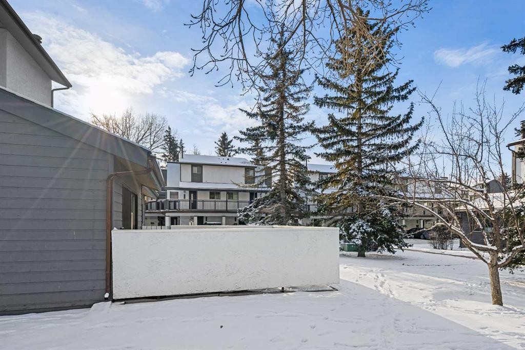 









2520


Palliser

Drive Southwest, 901,
Calgary,




AB
T2V 4S9

