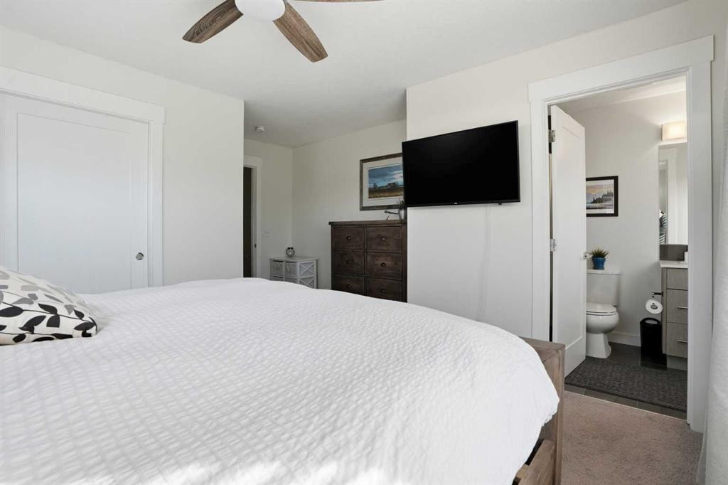 









111


Rainbow Falls

Gate, 70,
Chestermere,




AB
T1X 0Z4

