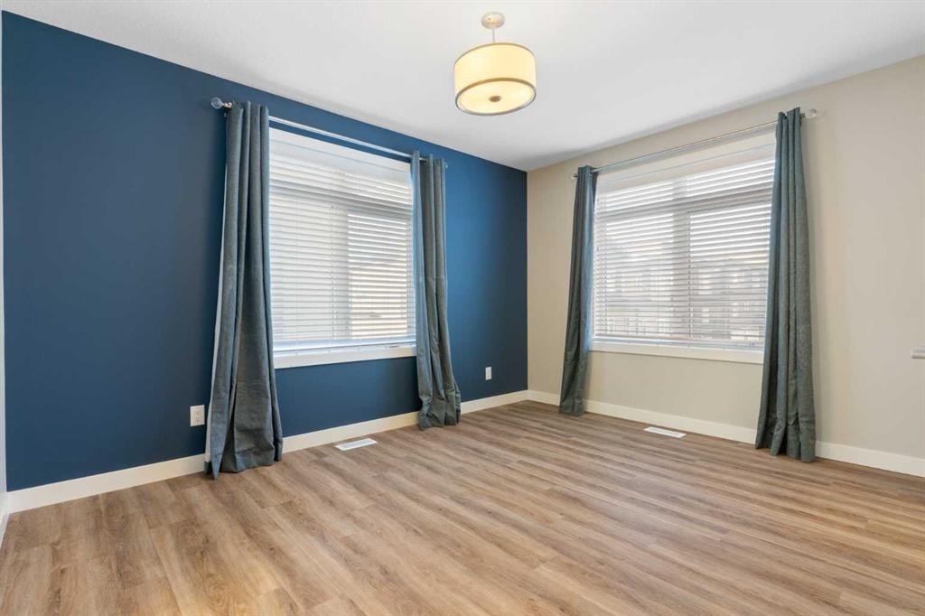 









217


Sage Bluff

Drive Northwest,
Calgary,




AB
T3R 1T5

