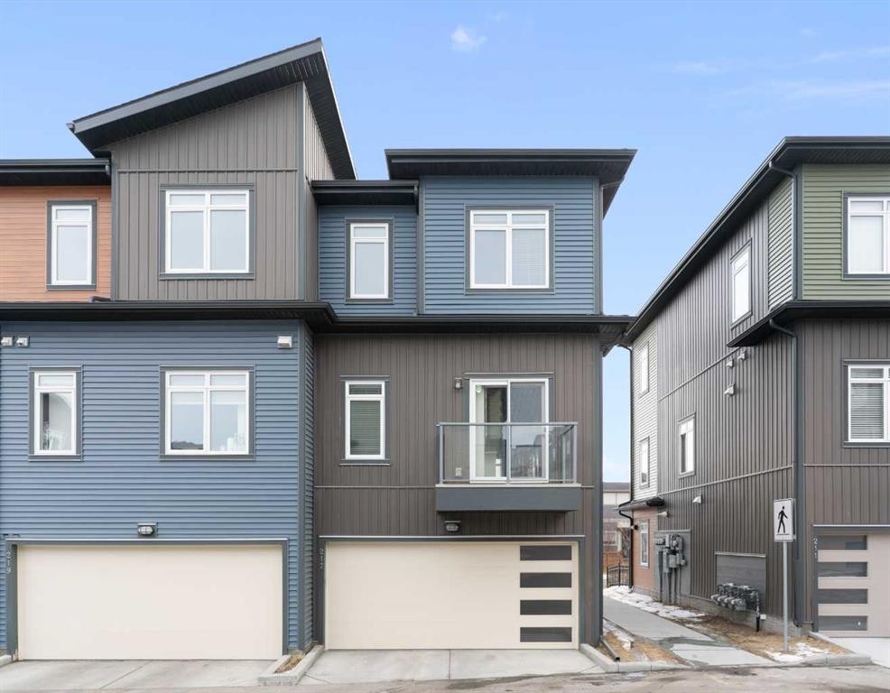 









217


Sage Bluff

Drive Northwest,
Calgary,




AB
T3R 1T5

