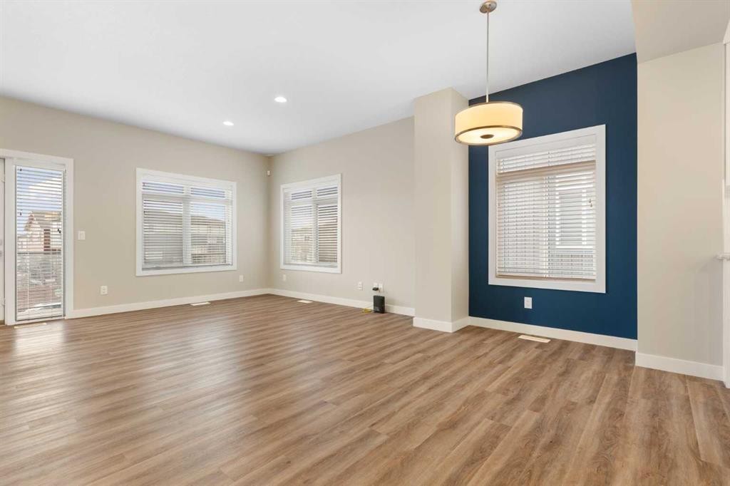 









217


Sage Bluff

Drive Northwest,
Calgary,




AB
T3R 1T5

