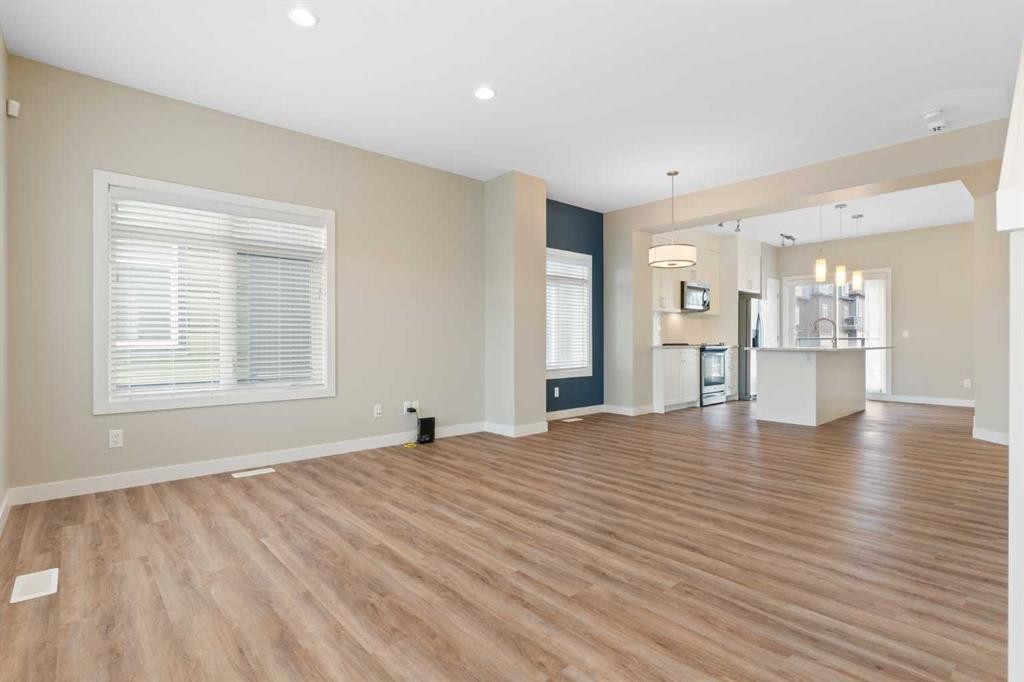 









217


Sage Bluff

Drive Northwest,
Calgary,




AB
T3R 1T5

