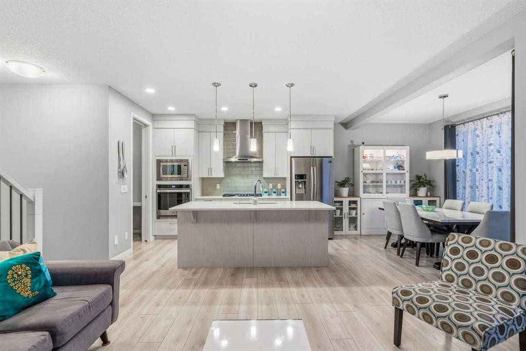 









43


Seton

Rise Southeast,
Calgary,




AB
T3M 2V3

