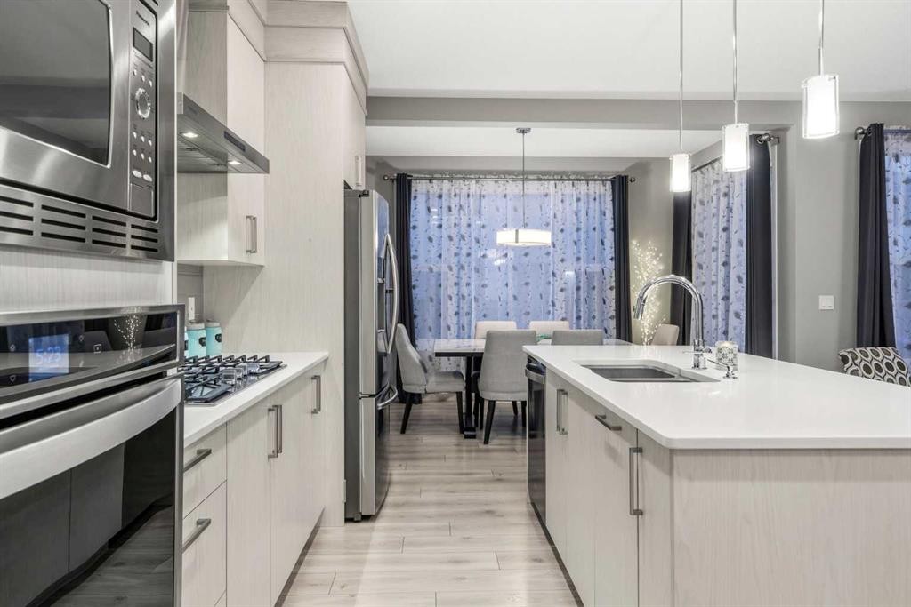 









43


Seton

Rise Southeast,
Calgary,




AB
T3M 2V3

