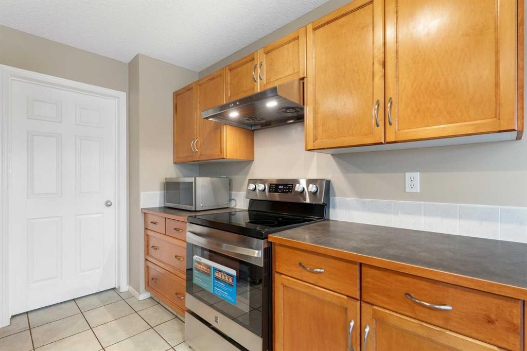 









129


Evansbrooke

Way Northwest,
Calgary,




AB
T3P 1C8

