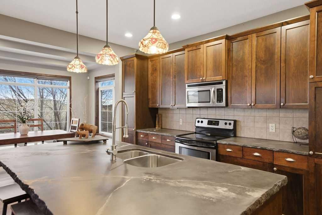 









62


Chaparral Valley

Grove Southeast,
Calgary,




AB
T2X 0M4

