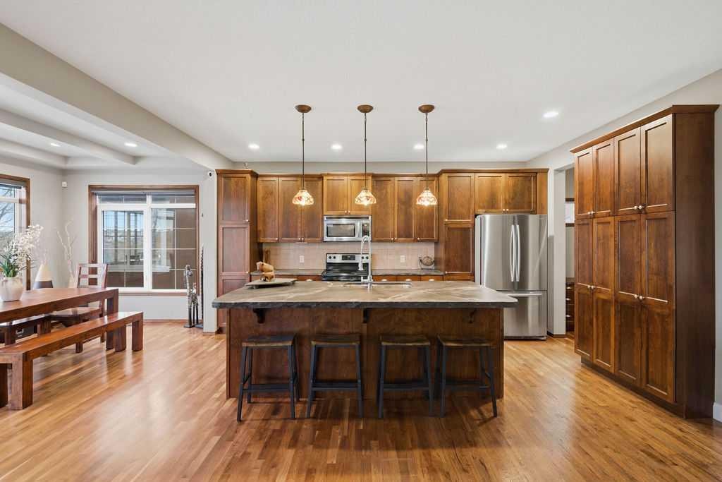 









62


Chaparral Valley

Grove Southeast,
Calgary,




AB
T2X 0M4

