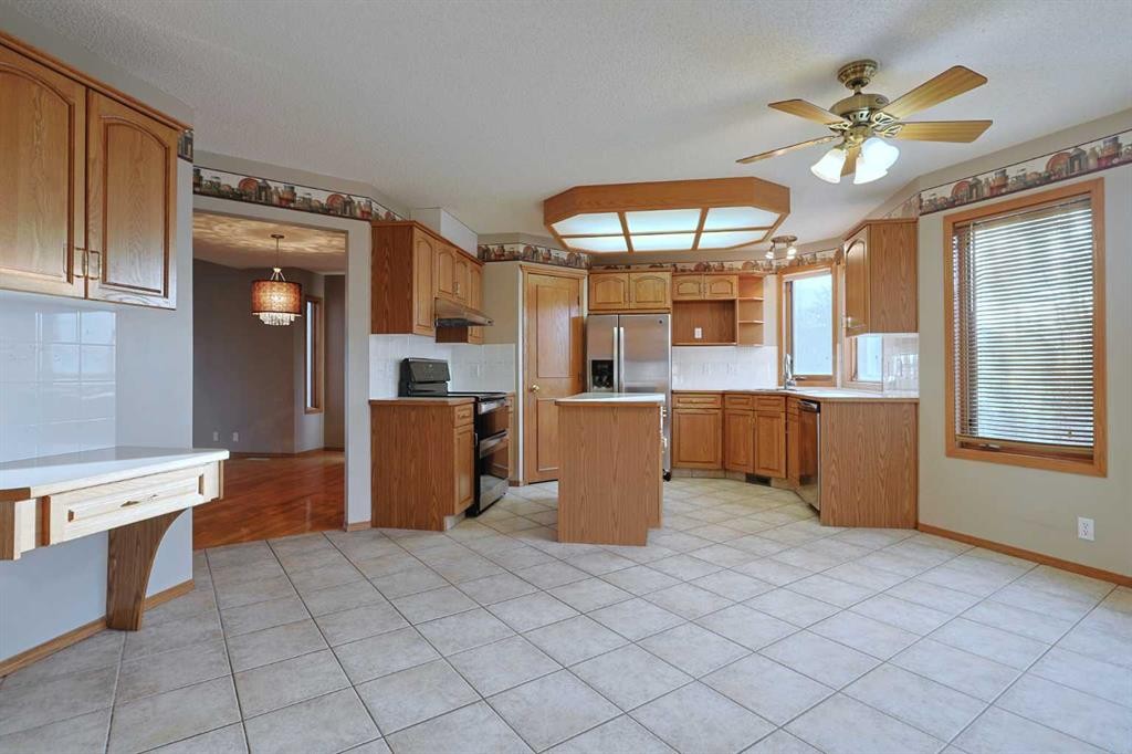 









111


Schubert

Place Northwest,
Calgary,




AB
T3L 1W5

