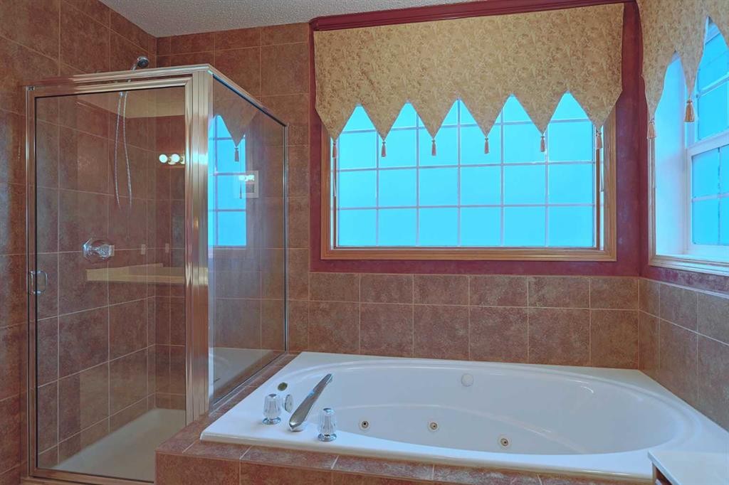 









111


Schubert

Place Northwest,
Calgary,




AB
T3L 1W5

