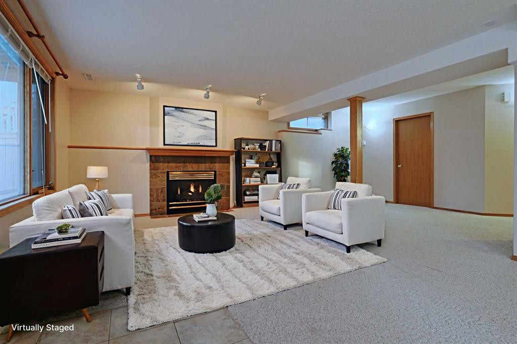 









111


Schubert

Place Northwest,
Calgary,




AB
T3L 1W5

