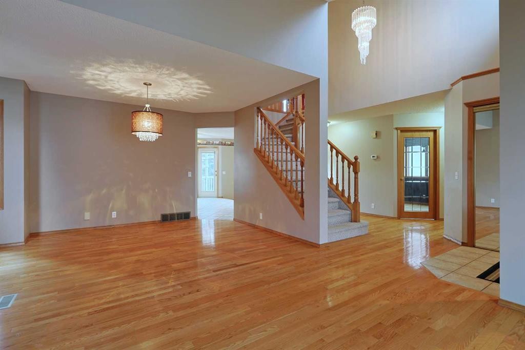 









111


Schubert

Place Northwest,
Calgary,




AB
T3L 1W5

