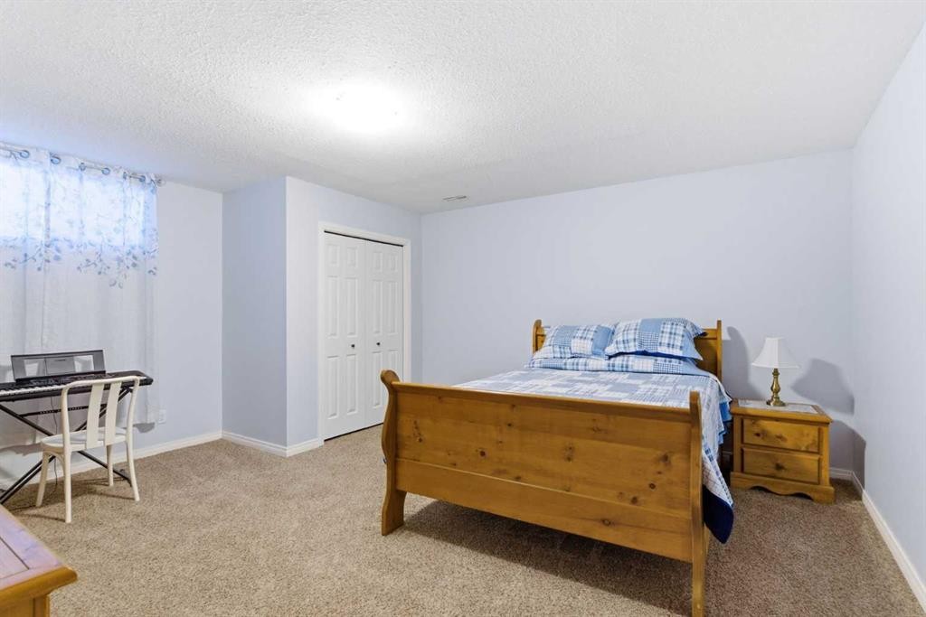 









247


Cambridge

Crescent,
Strathmore,




AB
T1P 1R9

