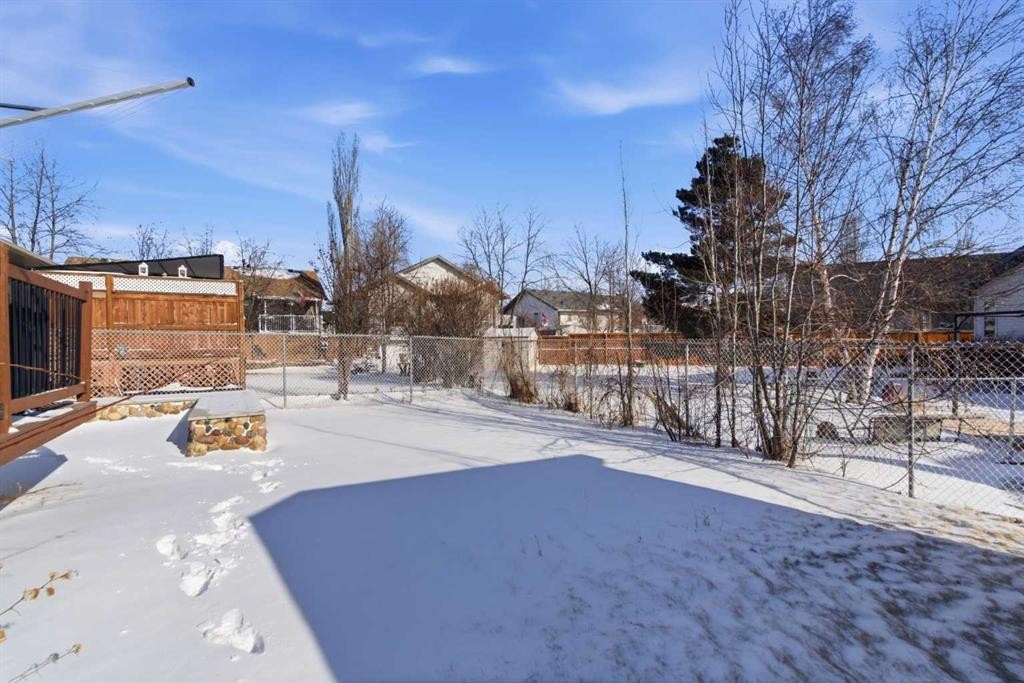 









247


Cambridge

Crescent,
Strathmore,




AB
T1P 1R9

