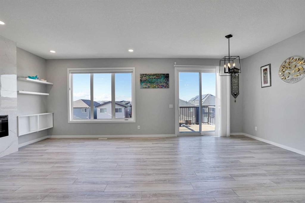 









179


Lucas

Heights Northwest,
Calgary,




AB
T3P 1X4

