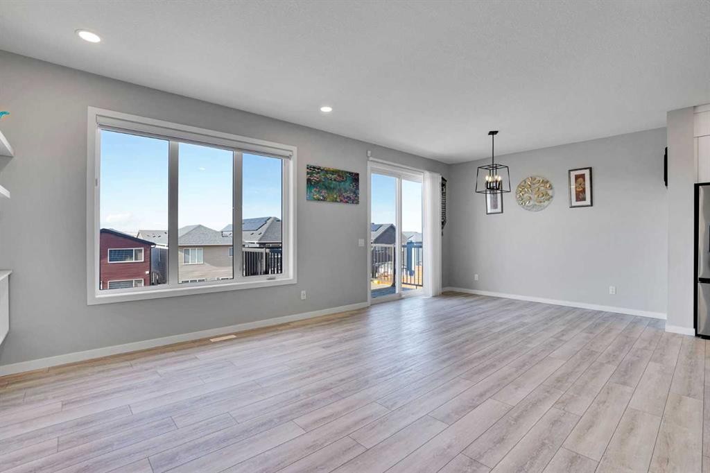 









179


Lucas

Heights Northwest,
Calgary,




AB
T3P 1X4


