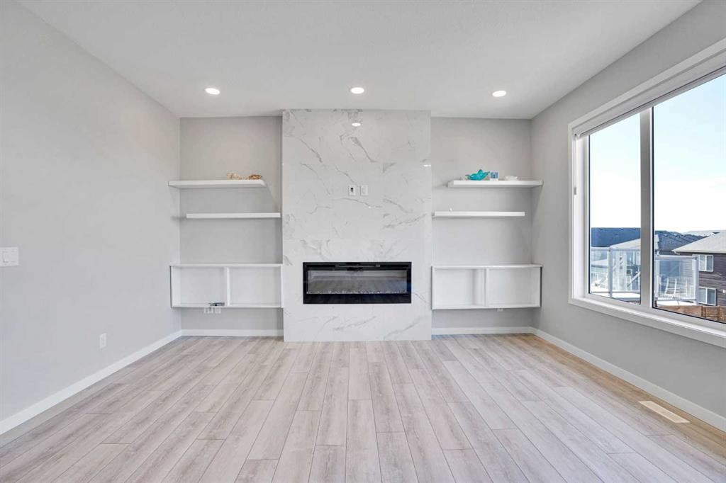 









179


Lucas

Heights Northwest,
Calgary,




AB
T3P 1X4

