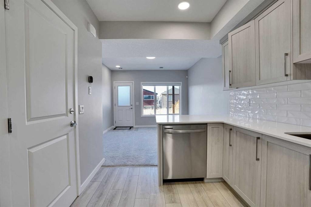 









179


Lucas

Heights Northwest,
Calgary,




AB
T3P 1X4

