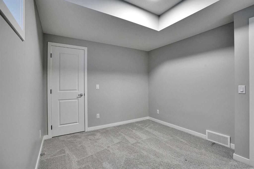 









179


Lucas

Heights Northwest,
Calgary,




AB
T3P 1X4

