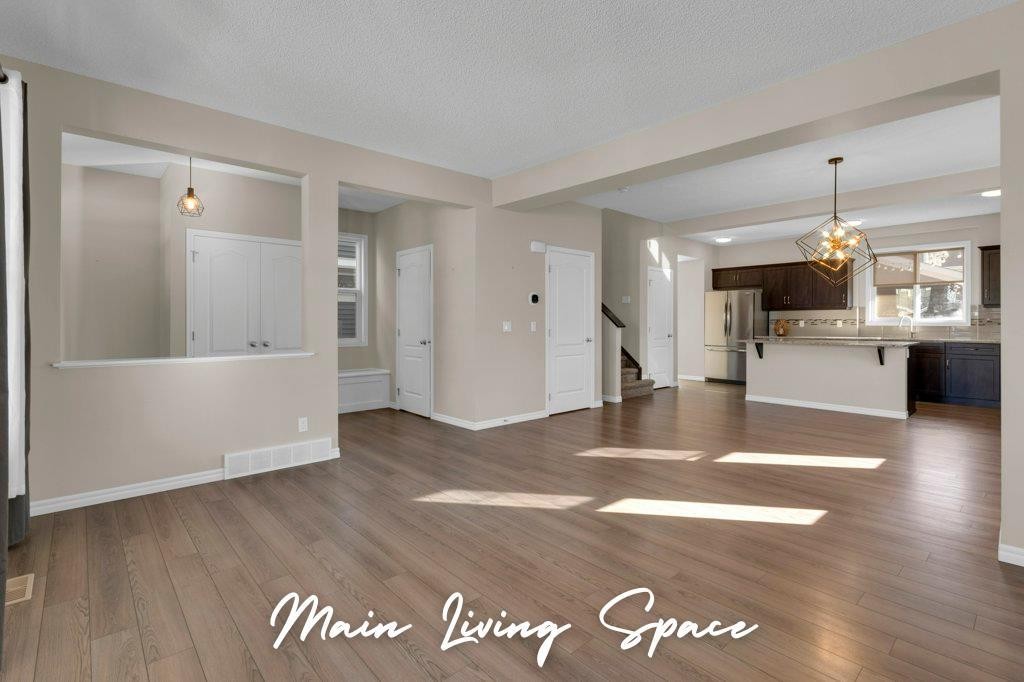 









207


River Heights

Crescent,
Cochrane,




AB
T4C0V1

