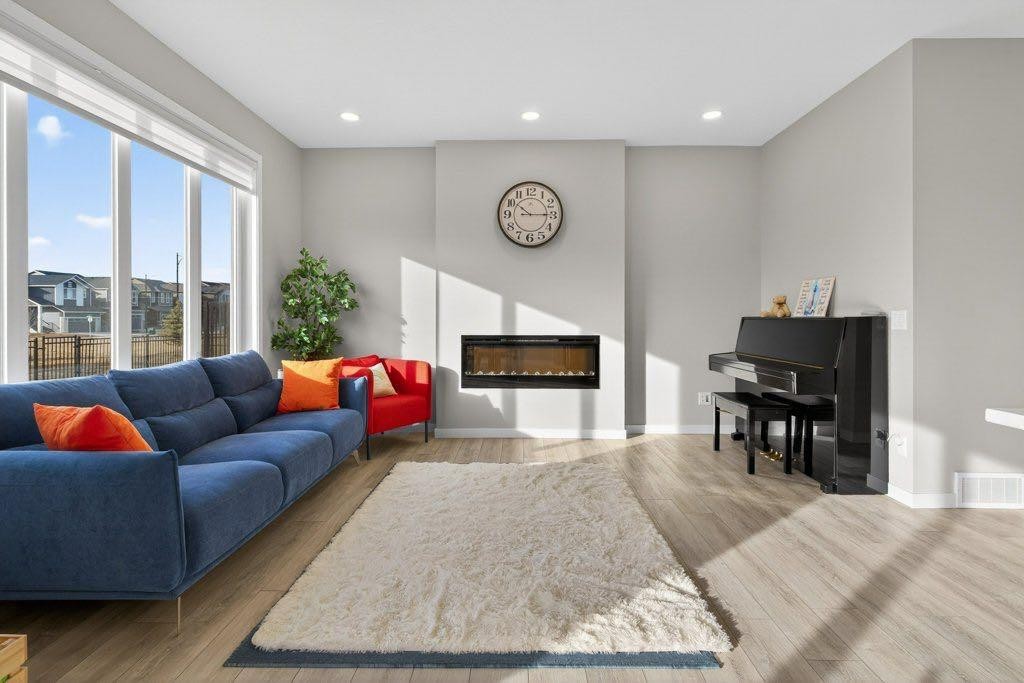 









665


Creekmill

Court Southwest,
Airdrie,




AB
T4B 5J8

