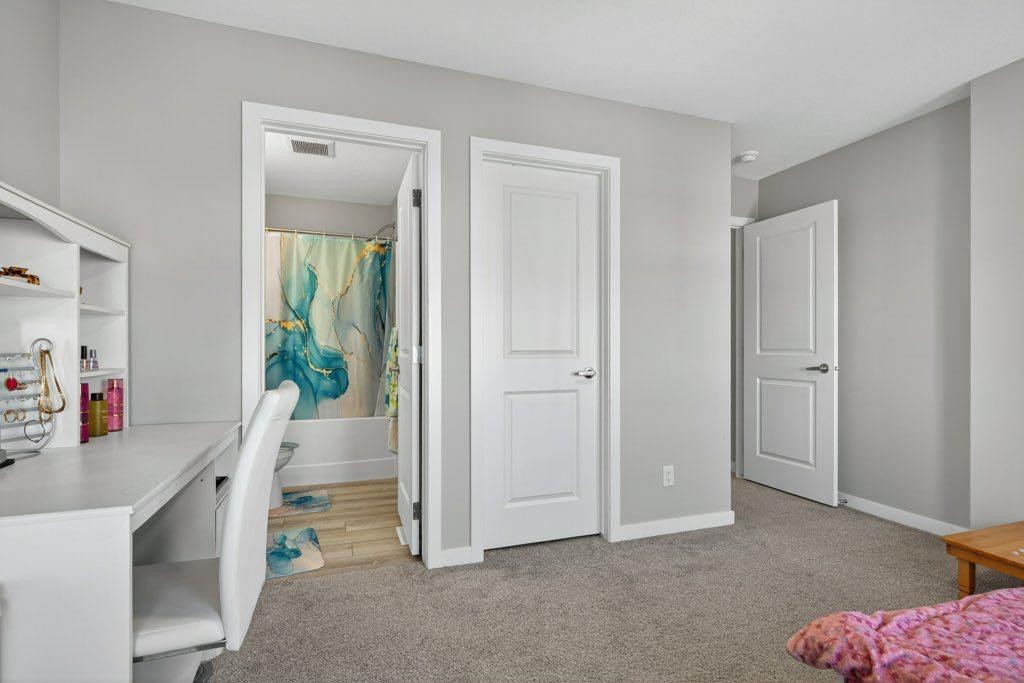 









665


Creekmill

Court Southwest,
Airdrie,




AB
T4B 5J8

