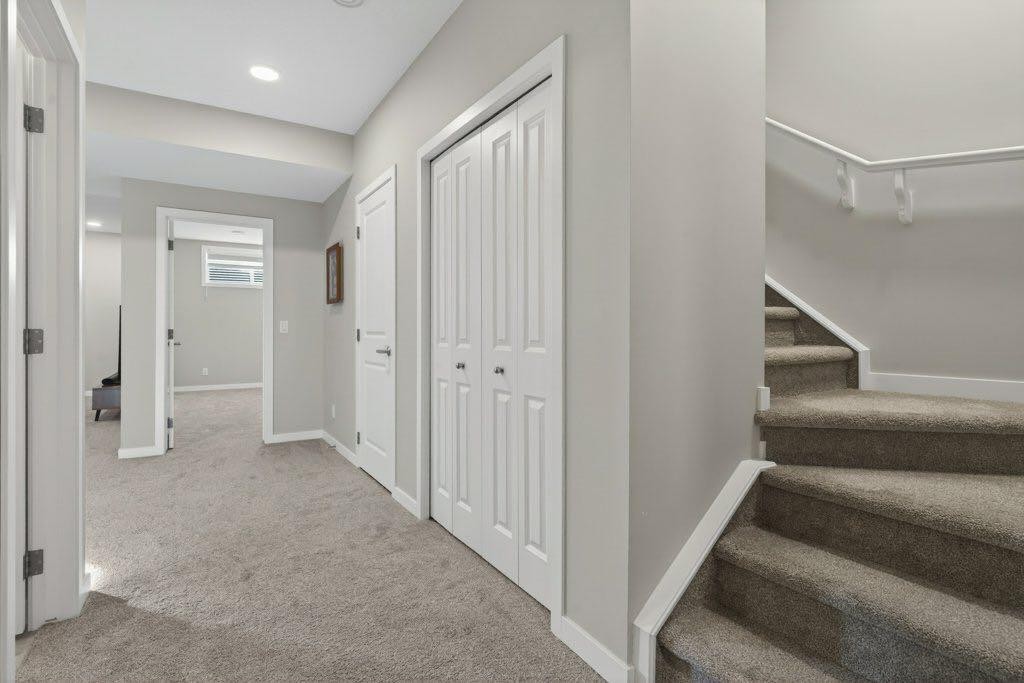 









665


Creekmill

Court Southwest,
Airdrie,




AB
T4B 5J8

