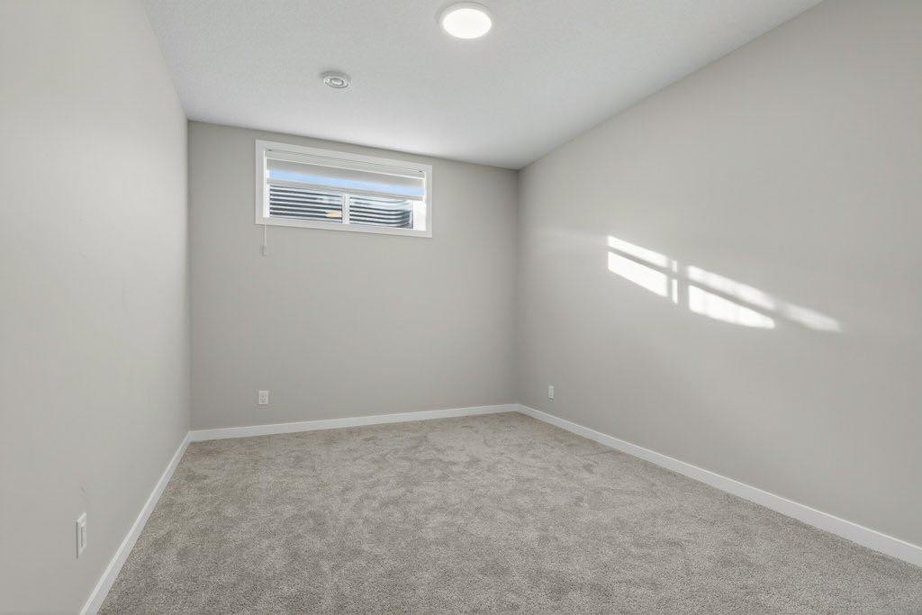 









665


Creekmill

Court Southwest,
Airdrie,




AB
T4B 5J8

