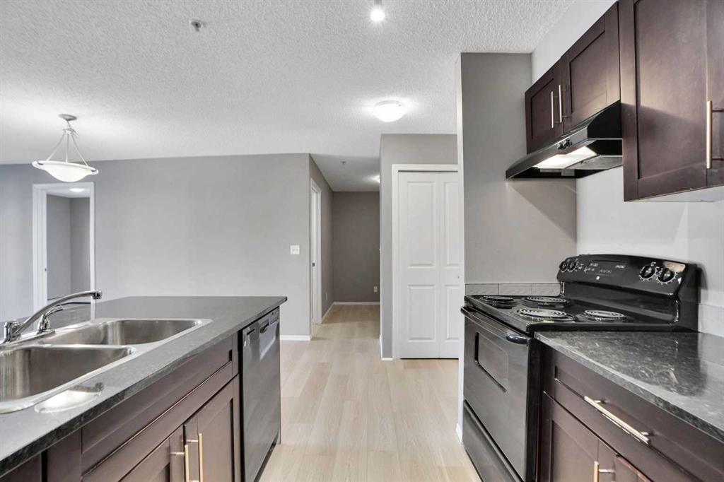 









1317


27

Street Southeast, 2204,
Calgary,




AB
T2A 4Y5

