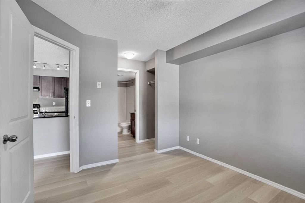 









1317


27

Street Southeast, 2204,
Calgary,




AB
T2A 4Y5

