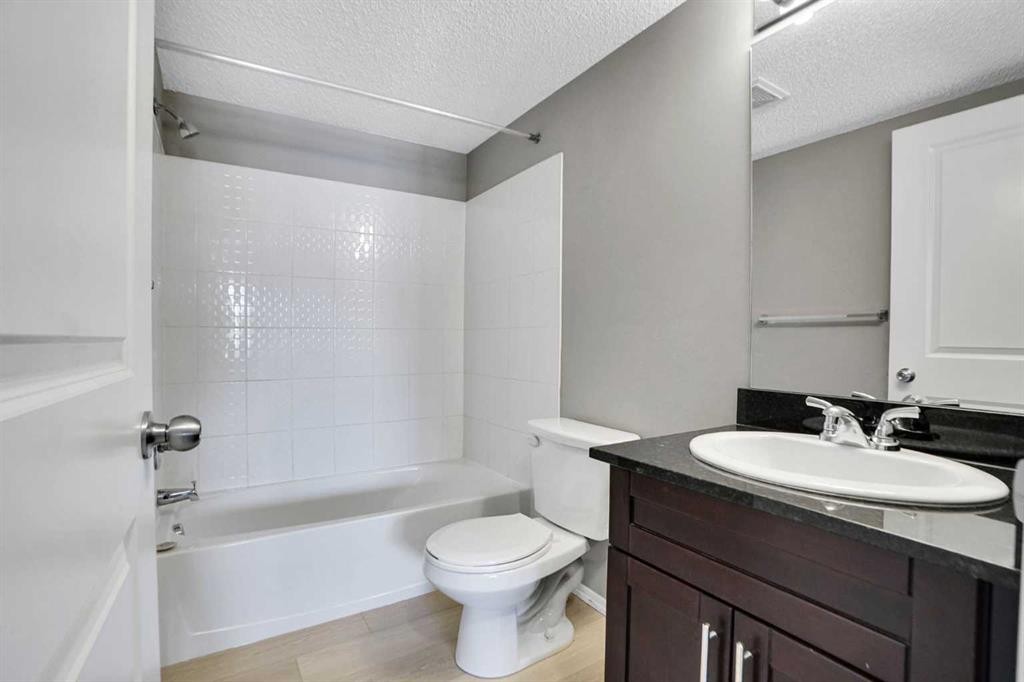









1317


27

Street Southeast, 2204,
Calgary,




AB
T2A 4Y5

